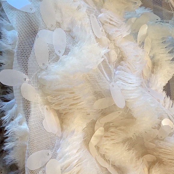 Anthropologie Blue Tassel Sequin top. Ivory small - Picture 6 of 6